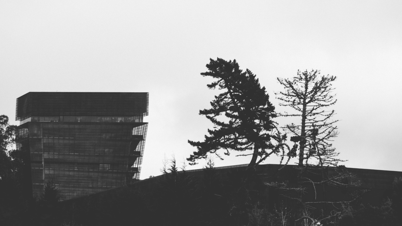 Alternative view of 'The Tower' at San Francisco's Land's End. Taken on the same trip in 2016.